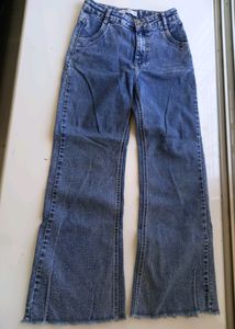 Unisex Jeans For Approximately 4 Feet Kid