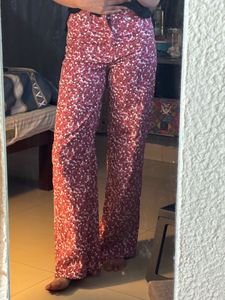 H&amp;M Beautiful Floral Jeans