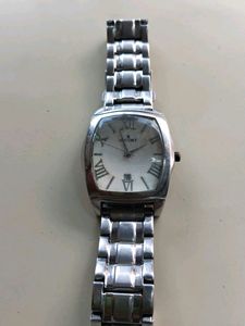 Escort Watch