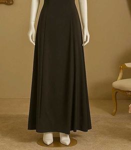 🥀🖤Elegant Black Off-Shoulder Gown