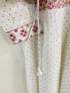 Beautiful White And Pink Kurta