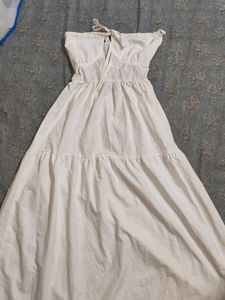 Newme White Tie detailing Backless Maxi Dress