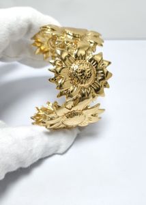 Broad kada