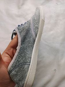Women Blue Denim Casual Shoes