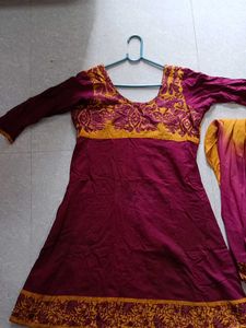 Kurti Set