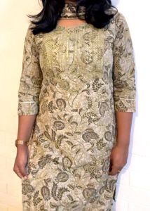 Floral Print Kurta Set (item 26)