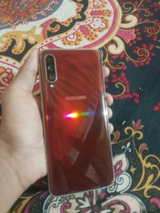 Samsung A70s