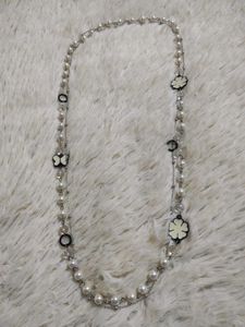 ✨Elegant Beaded Necklace✨