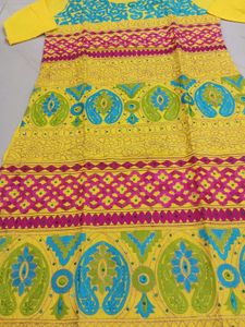 New Kurti With Zaari &amp; Thread Work