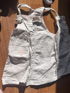 Girls Shrug