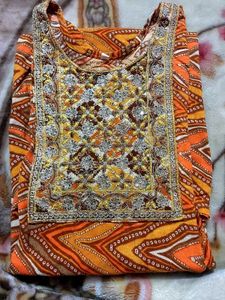 Embroidered Ethnic Kurta