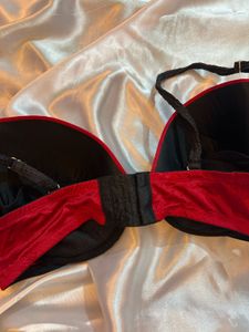 Red &amp; Black Lace Bra