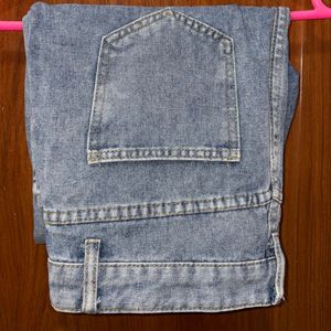 URBANIC Ribbed Straight Fit Jeans