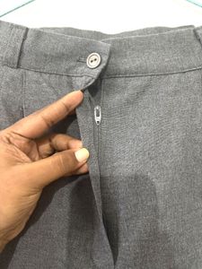 Full Lenght High Rise Grey Pants (never Used)