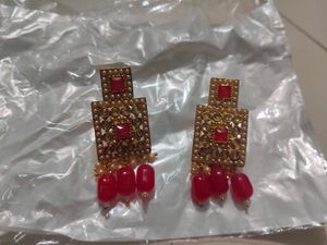 Choker Set With Earring