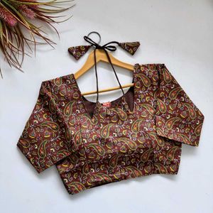 Halter neck blouse