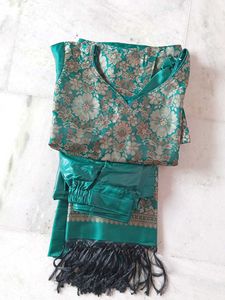 Kurta Set With Dupatta