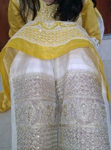 Yellow Kurta set (size~L)🌻💗