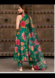 Sale !!Floral Green Kurta Set
