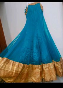 Elegant in Blue: A Timeless Tradition