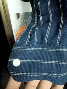 Striped Shirt With Chinese Koller