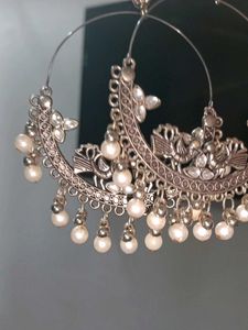 Hoop Earrings with Pearls