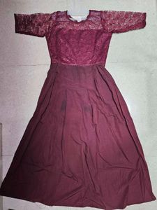 Maxi Gown With Net Pattern