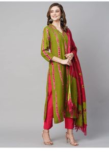 Kurta Set With Dupata