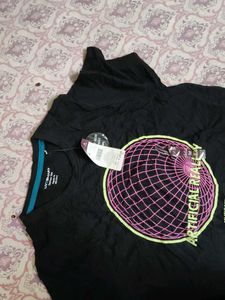 LIVSMART Graphic Tee - &#34;Artificial Reality&#34;