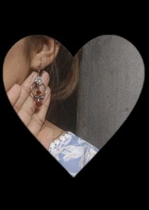 Buy 2 Earrings+ Get 1 Earrings