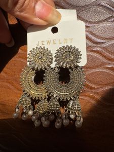 Jhumka Earrings with Pearl Details