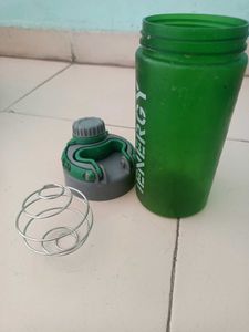 Gym Sipper / Shaker Bottle