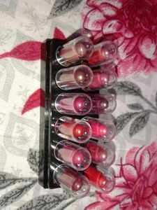 12 Piece Set Of Mini Lipstick