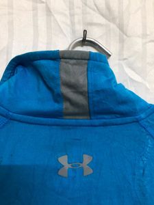 Under Armour Heat Gear Loose  Zip Blue T Shirt