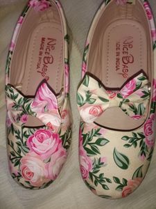 Beutiful Girl Bely...