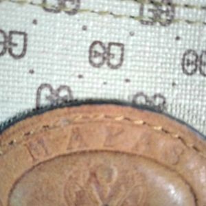 Branded mapas sling bag