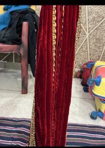Maroon Velvet Sherwani Dupatta