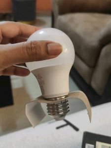 Panasonic 9W LED Bulb(E27Base) Warm White