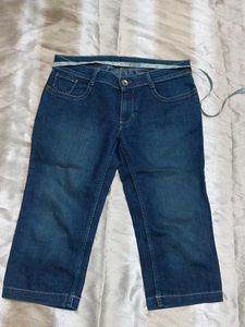 Capri Jeans - Dark Wash