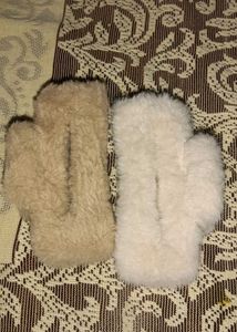 2 Rectangular Fur Claws