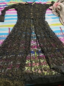 Its A Black Ethnic Gown With Blac Skirt For Womens