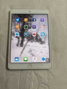Apple iPad Mini (16GB, WiFi)
