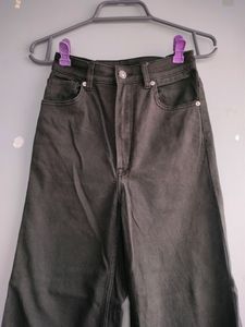 Black Flared Jeans