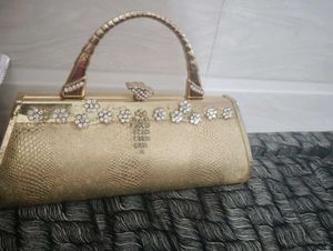 Clutch With Gift🎁 Side Bag👜