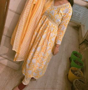 Kurta Set For Women