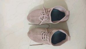 Good Causal Shoes for Women