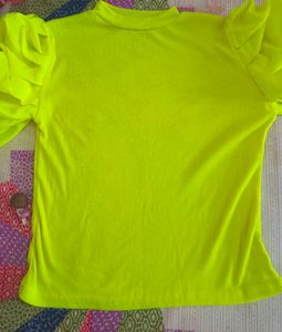 New Puffed Sleeve Top