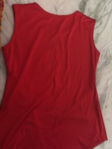 Red Sleeveless Graphic Tank Top