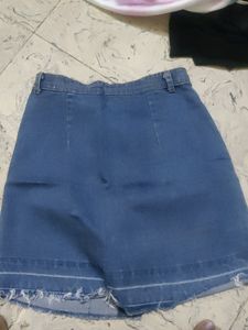Button Up Denim Skirt - Waist 28 Stretchable