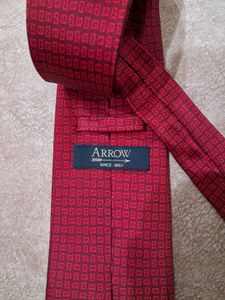 Burgundy Patterned Pure Silk Tie